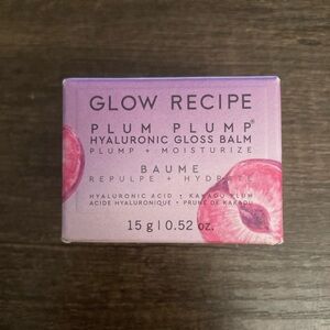 Glow Recipe Plum Plump Hyaluronic Gloss Balm